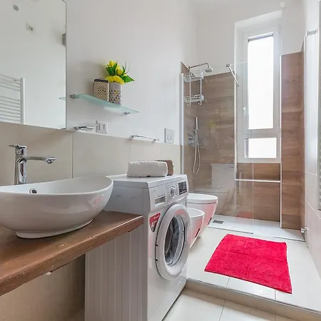 Lägenhet Alessia's Flat- Affori 3