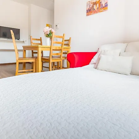 Alessia's Flat- Affori 3 * Milán